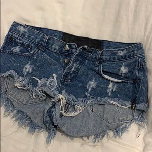 One teaspoon cut off shorts sz 27